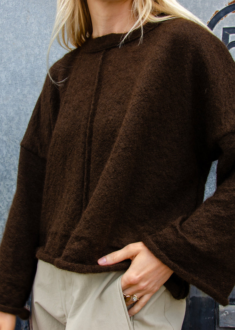 Alex Crop sweater | Bitter Chocolate Brown