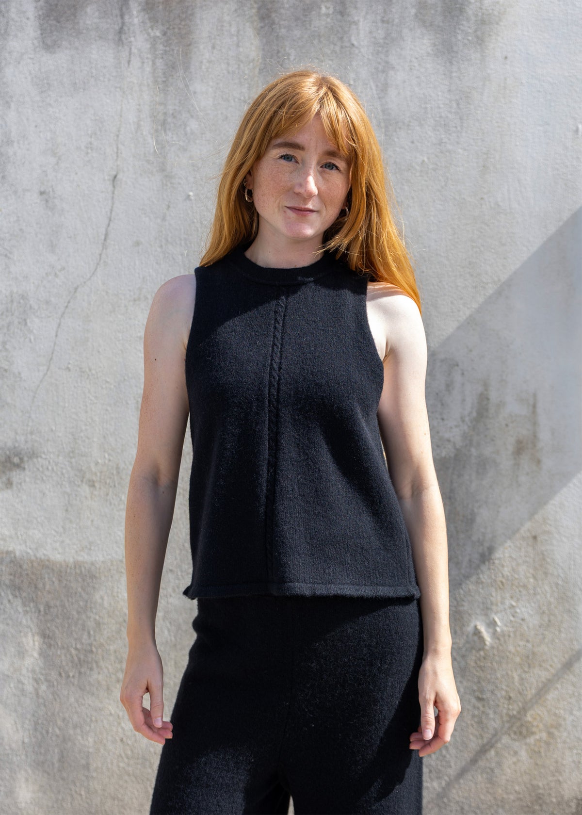 Cashmere Cable Front Vest Top | Black