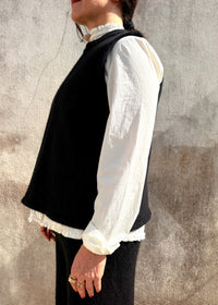 Cashmere Cable Front Vest Top | Black