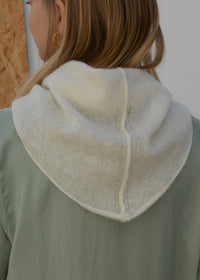 Eco Mohair Trangle Scarf | Chalk White