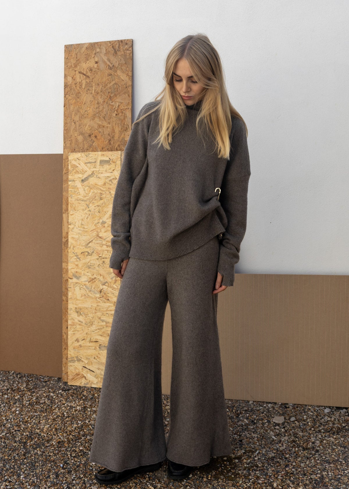 High Neck Cashmere Sweater | Mushroom