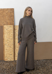 High Neck Cashmere Sweater | Mushroom