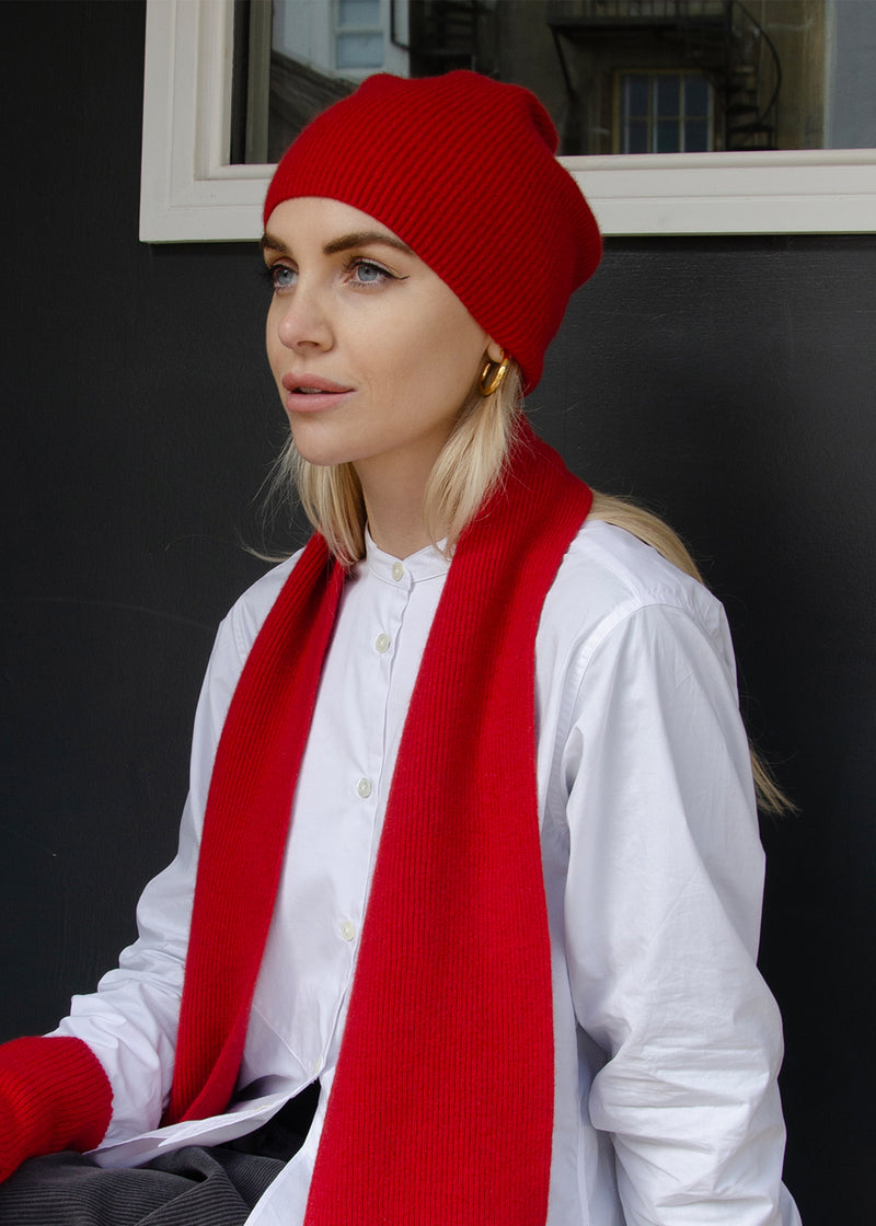 Cashmere Rib Beanie | Bright Red