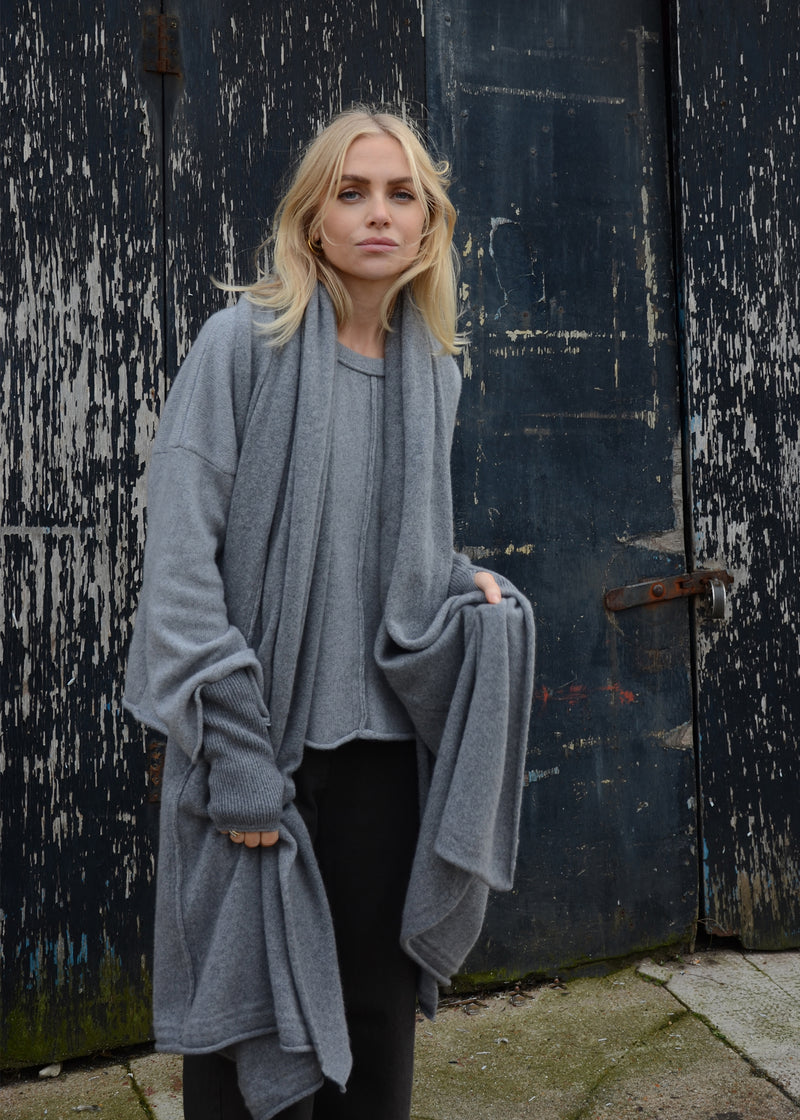 Oversize Cashmere Scarf | Grey
