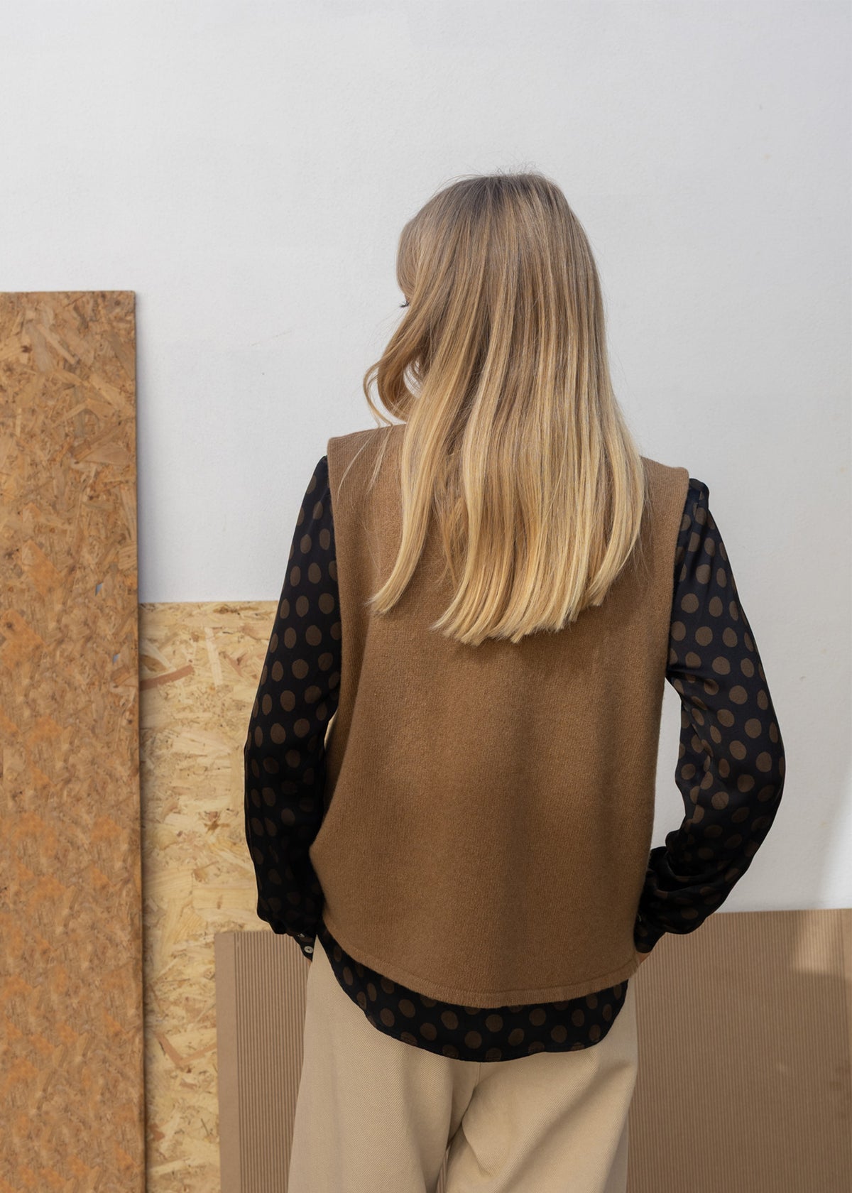 Cashmere Cable Front Vest Top | Gingerbread